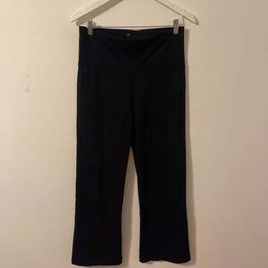 Prana Crop Flare Pants Women's Black Size Large -Pulp Fiction Uma Thurman pants!